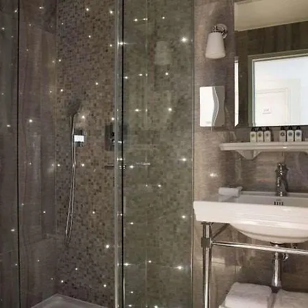 Hotel Acte V Paris