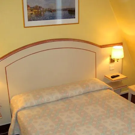 Hotel Acte V Paris